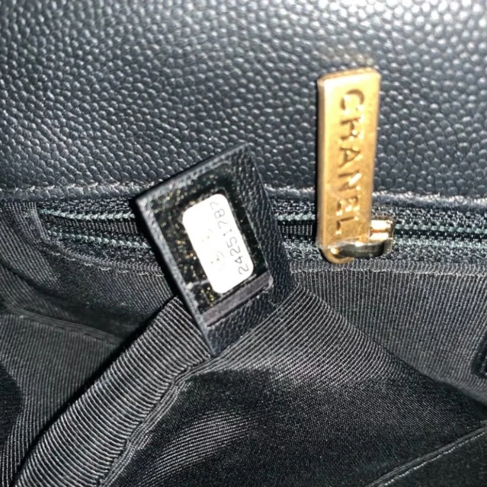 Chanel Boy Bag New Medium Quilted Caviar Black NWT
